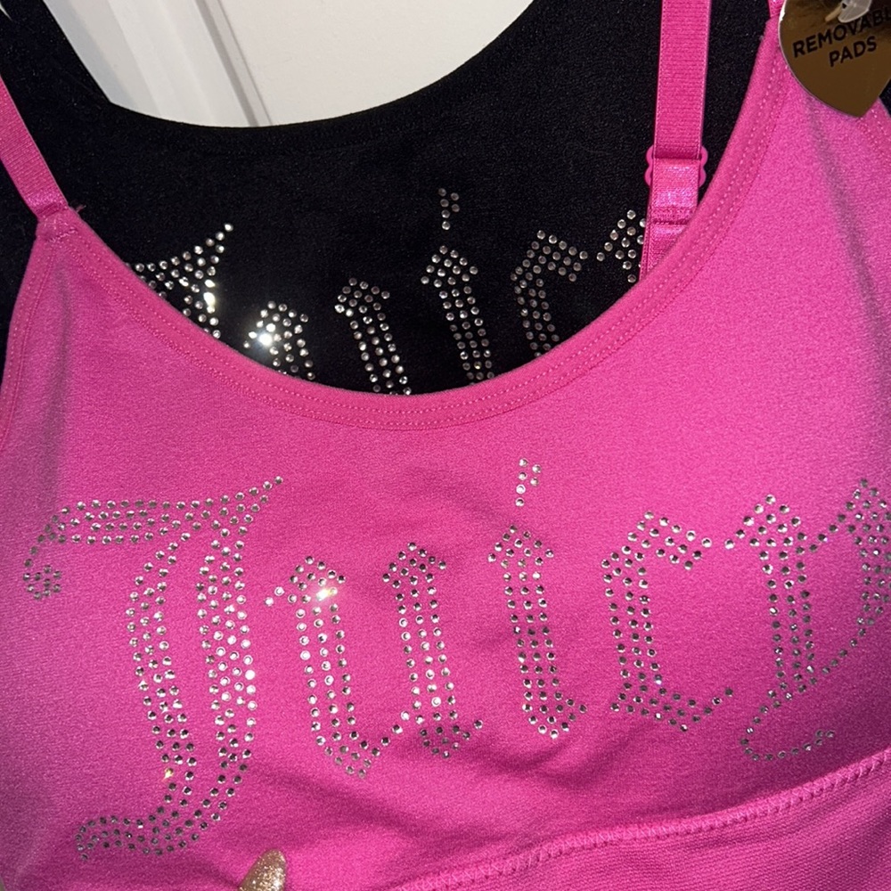 Hot pink Juicy Couture sports bras 🩷🖤